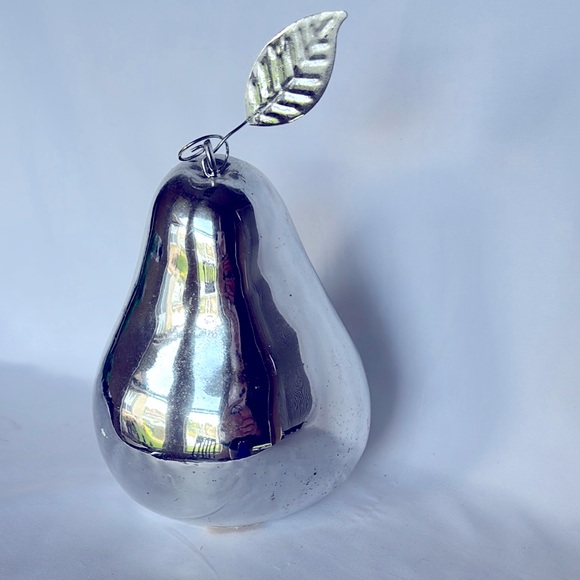 Other - Vintage 2002 Beautiful Silver Pear Sculpture - Home Accents Decor